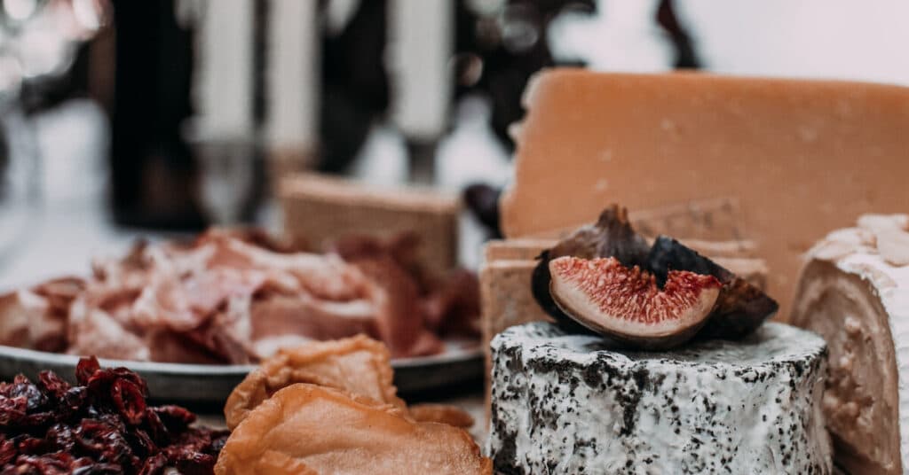 tips on how to run a successful deli